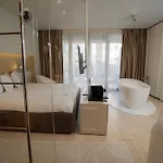 Apartahotel Drive Rooms&apartments