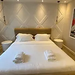Drive Rooms&apartments Tirana