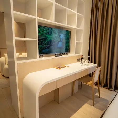 Ξενοδοχείο με διαμερίσματα Drive Rooms&apartments 4*