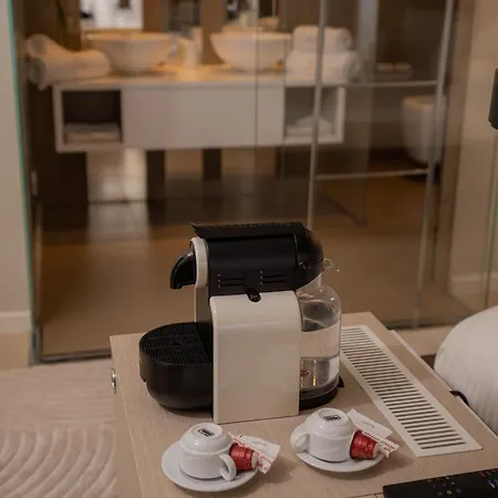 Drive Rooms&apartments 4* Tirana
