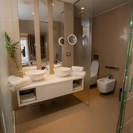 Drive Rooms&apartments Hotel apartamentowy Tirana