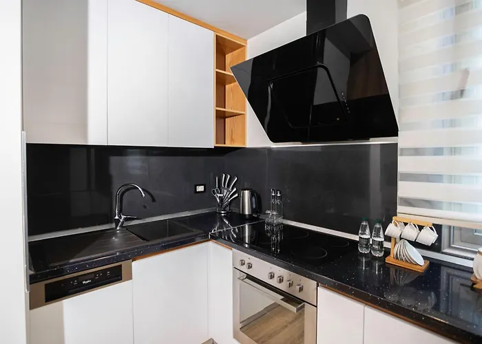 Drive Rooms&apartments 4* Tirana