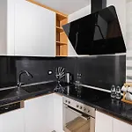 Drive Rooms&apartments 4* Tirana