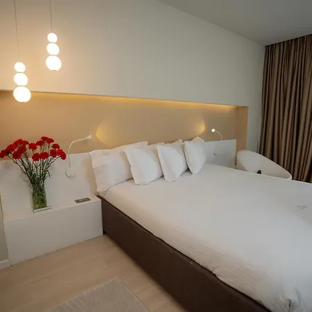 Drive Rooms&apartments מלון דירות 4*