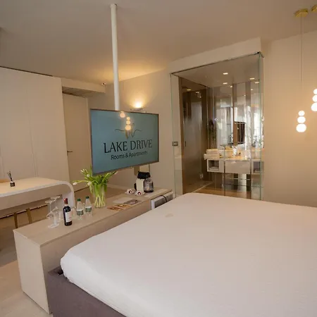 Ξενοδοχείο με διαμερίσματα Drive Rooms&apartments